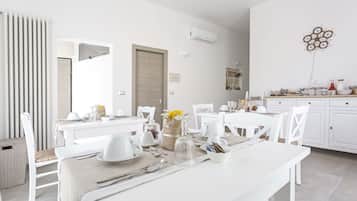 Desayuno buffet incluido todos los días
