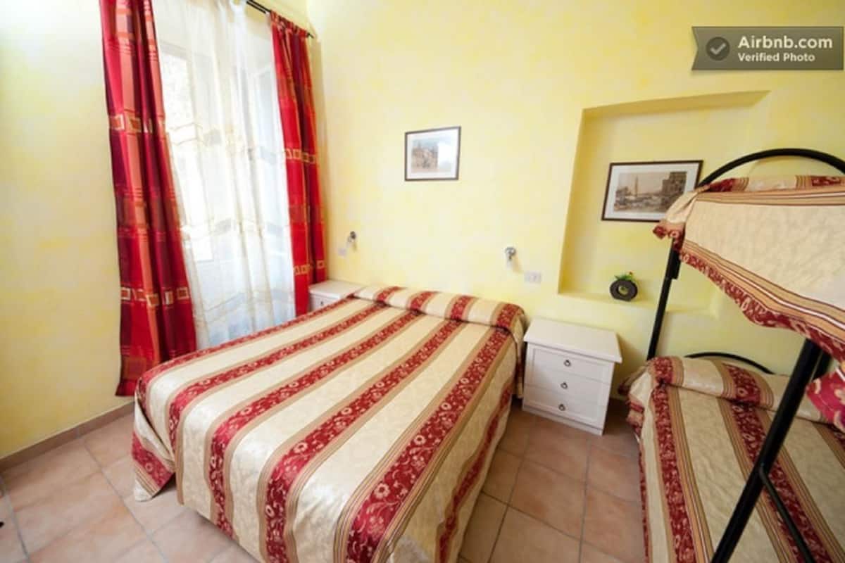 Quadruple Room | In-room safe, desk, blackout drapes, iron/ironing board (on request)