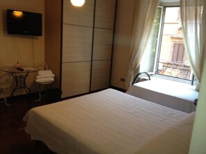 Triple Room - B&B Colosseum Rooms (Rome)