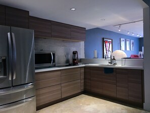 Fridge, microwave, stovetop, toaster - NEWLY RENOVATED SMART HOME CONDO WITH CITY VIEW!!! (North Miami)