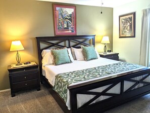 1 soverom, skrivebord, strykejern/-brett og wi-fi (inkludert)