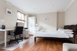 防敏寢具、書桌、熨斗/熨衫板、免費 Wi-Fi