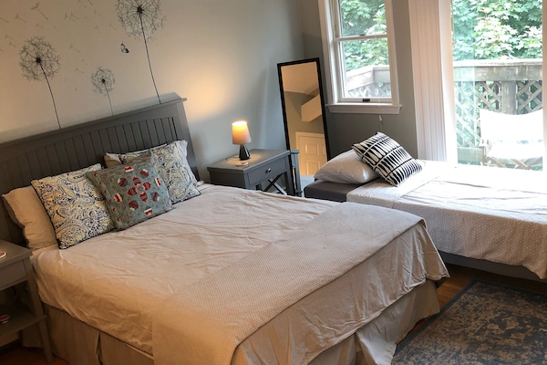 1 Schlafzimmer, Schreibtisch, Bügeleisen/Bügelbrett, kostenloses WLAN