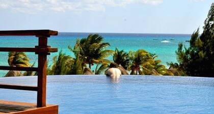 Espectacular ático en la playa ya poca distancia de la quinta calle