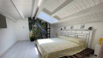 3 Schlafzimmer, BĂŒgeleisen/BĂŒgelbrett, kostenloses WLAN, BettwĂ€sche