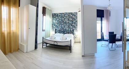 Structure Noemi, la maison au bord de la mer.