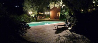 Farm holidays with pool in Sicily, among the Nebrodi's park and close to the sea