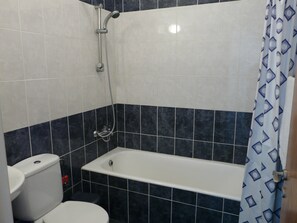 Hårtørrer, håndklæder