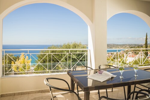 Rhakotis Villa - Fabulous Villa with Private Pool, Clear Sea Views