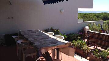 Ristorazione all'aperto