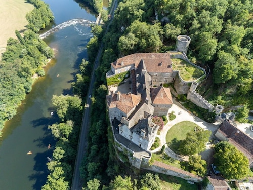 Villa Dordogne between Souillac and Sarlat Heated swimming pool/air conditioning
