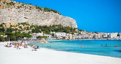 "Ammare" CIRCE Ferienhaus 2 Minuten vom Sandstrand von Mondello entfernt