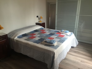 2 Schlafzimmer, kostenloses WLAN, Bettwäsche