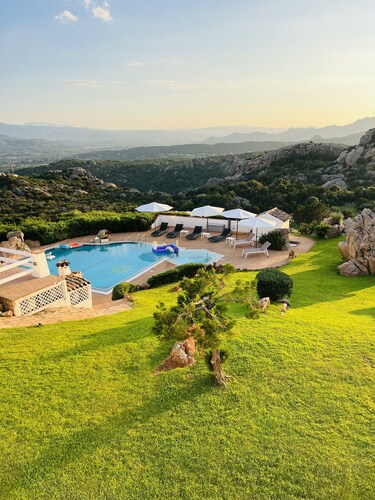 Boutique Luxury Villa With Private Swimming Pool Sea View