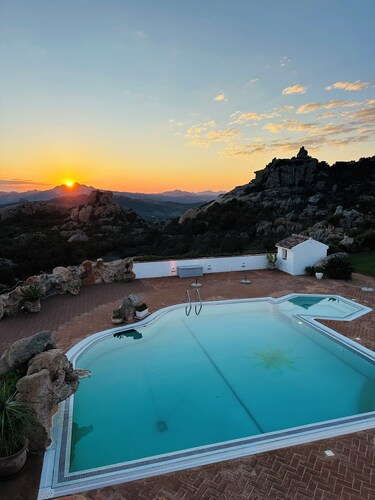 Boutique Luxury Villa With Private Swimming Pool Sea View