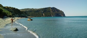 Entspannen Sie im Grünen in der Nähe des Meeres und vom Zentrum von Forio