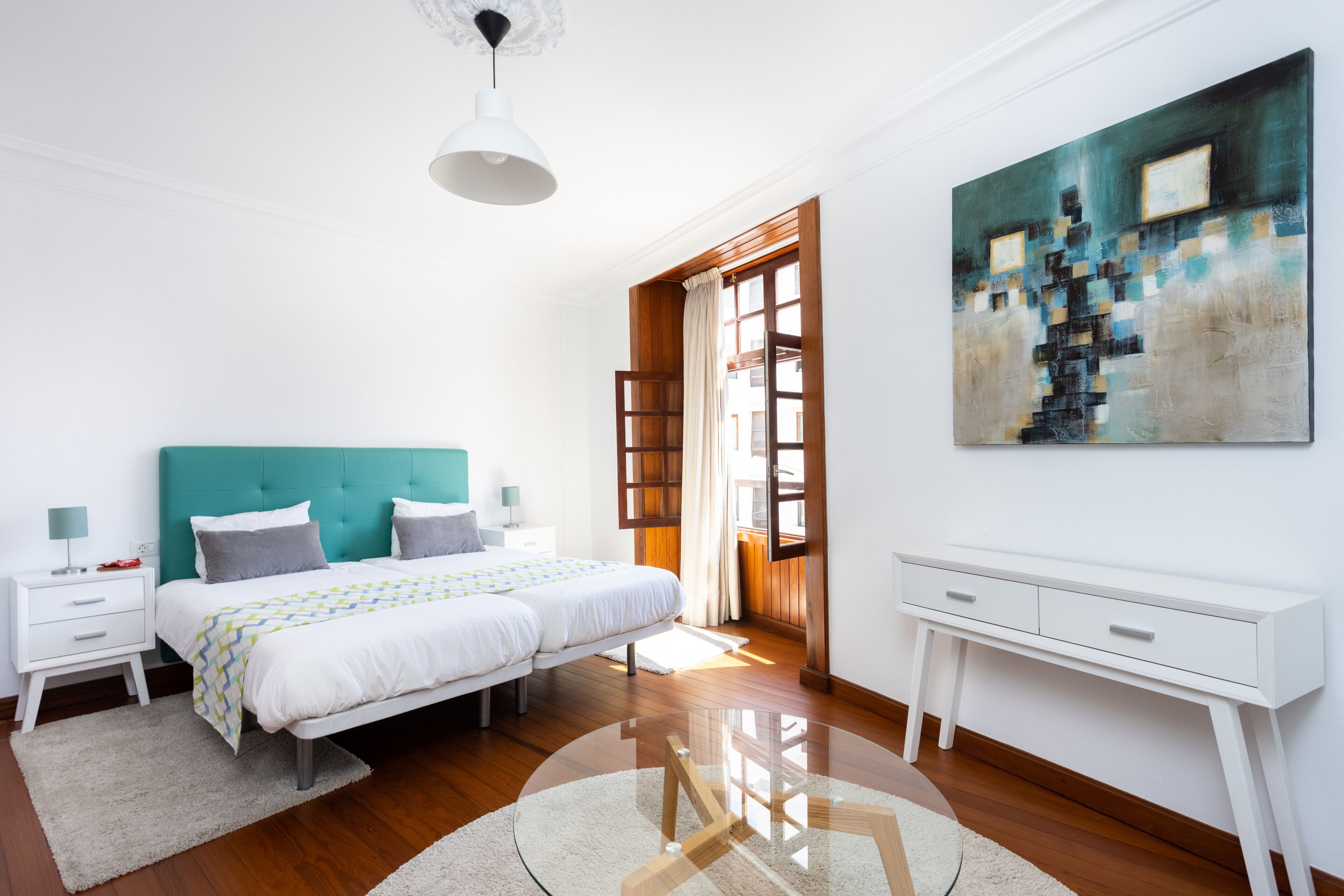 3 bedrooms, Internet