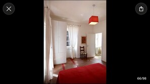 6 bedrooms, iron/ironing board, travel cot, free WiFi