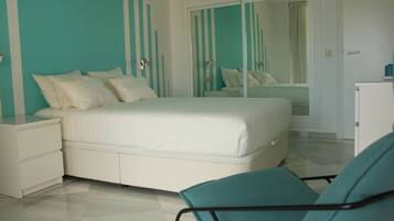 1 Schlafzimmer, Zimmersafe, Bügeleisen/Bügelbrett, WLAN