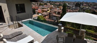 Villa above the roofs of Maderno with pool, sauna and sensational views !!