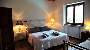 6 bedrooms, iron/ironing board, travel crib, free WiFi