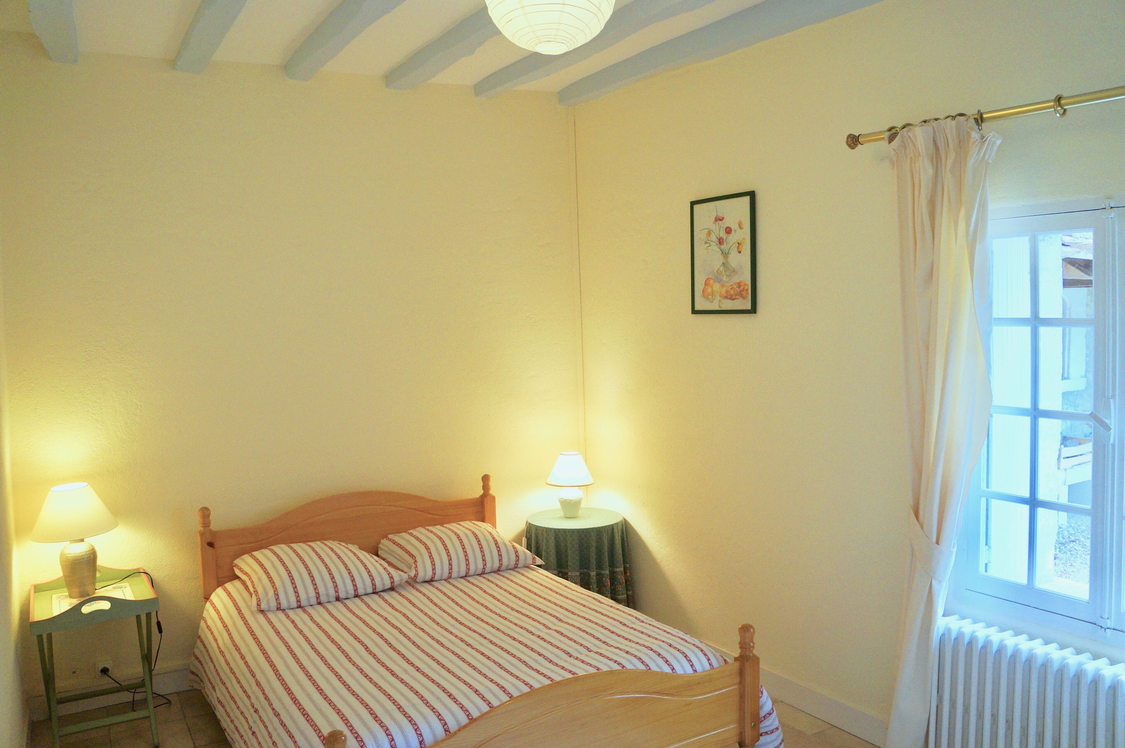 2 chambres, bureau, fer et planche à repasser, Wi-Fi gratuit