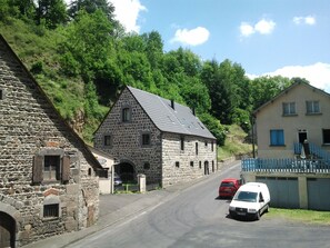 Exterior - For hiking and / or winter sports enthusiasts SANCY / SUPER BESSE (Rochefort-Montagne)
