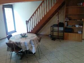 Dining - For hiking and / or winter sports enthusiasts SANCY / SUPER BESSE (Rochefort-Montagne)
