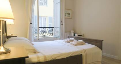 Appartement familial dans un quartier authentique et son marché ouvert