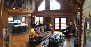 Tv, pejs, dvd-afspiller, bordtennisbord