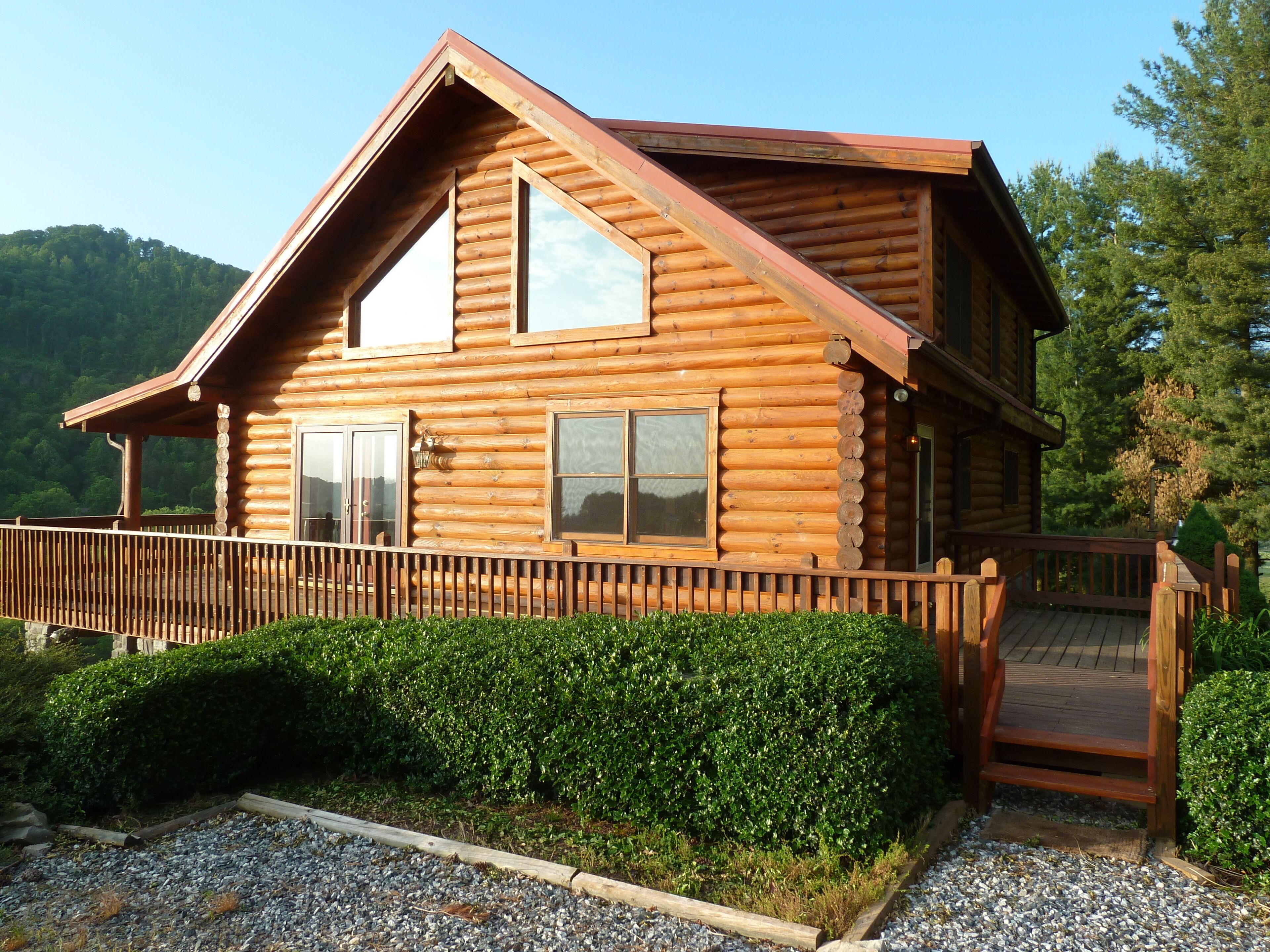 Asheville Mountain Log Cabin