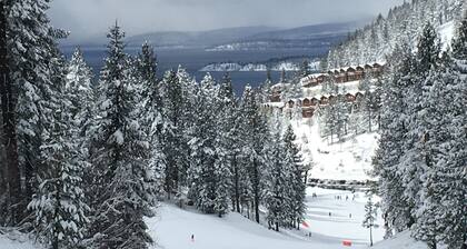 Fabulous Diamond Peak/Incline Village Condo