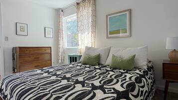 1 camera, una scrivania, ferro/asse da stiro, Wi-Fi gratuito