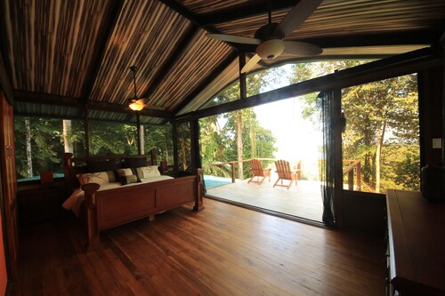 Boat,Tours & Staff Included! Luxury Rainforest & Waterfront Hm,Adventure Awaits!