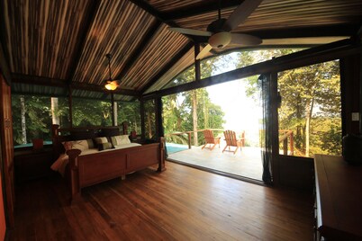 Boat,Tours & Staff Included! Luxury Rainforest & Waterfront Hm,Adventure Awaits!