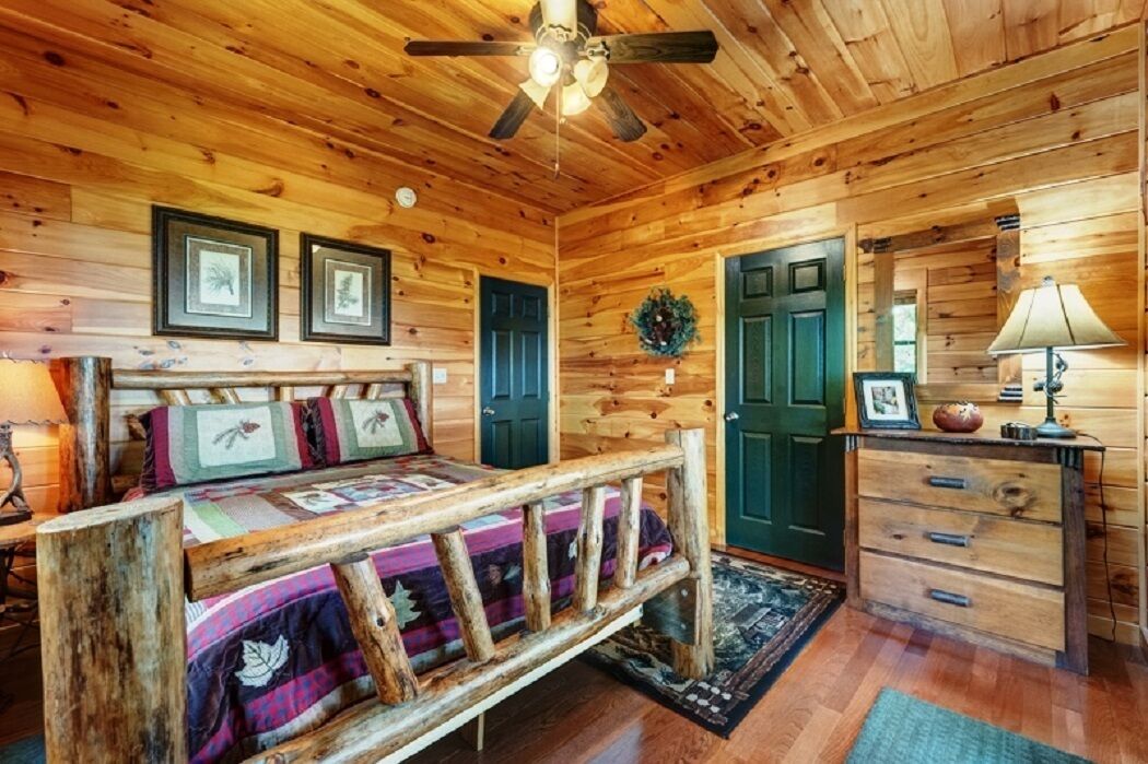 Mountain cabin 山小屋 町の近くの山小屋！ 素晴らしい景色！ ウィークリー、ミリタリー