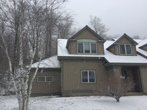 End unit provides tons of sunlight and privacy. Kids can enjoy playing in snow