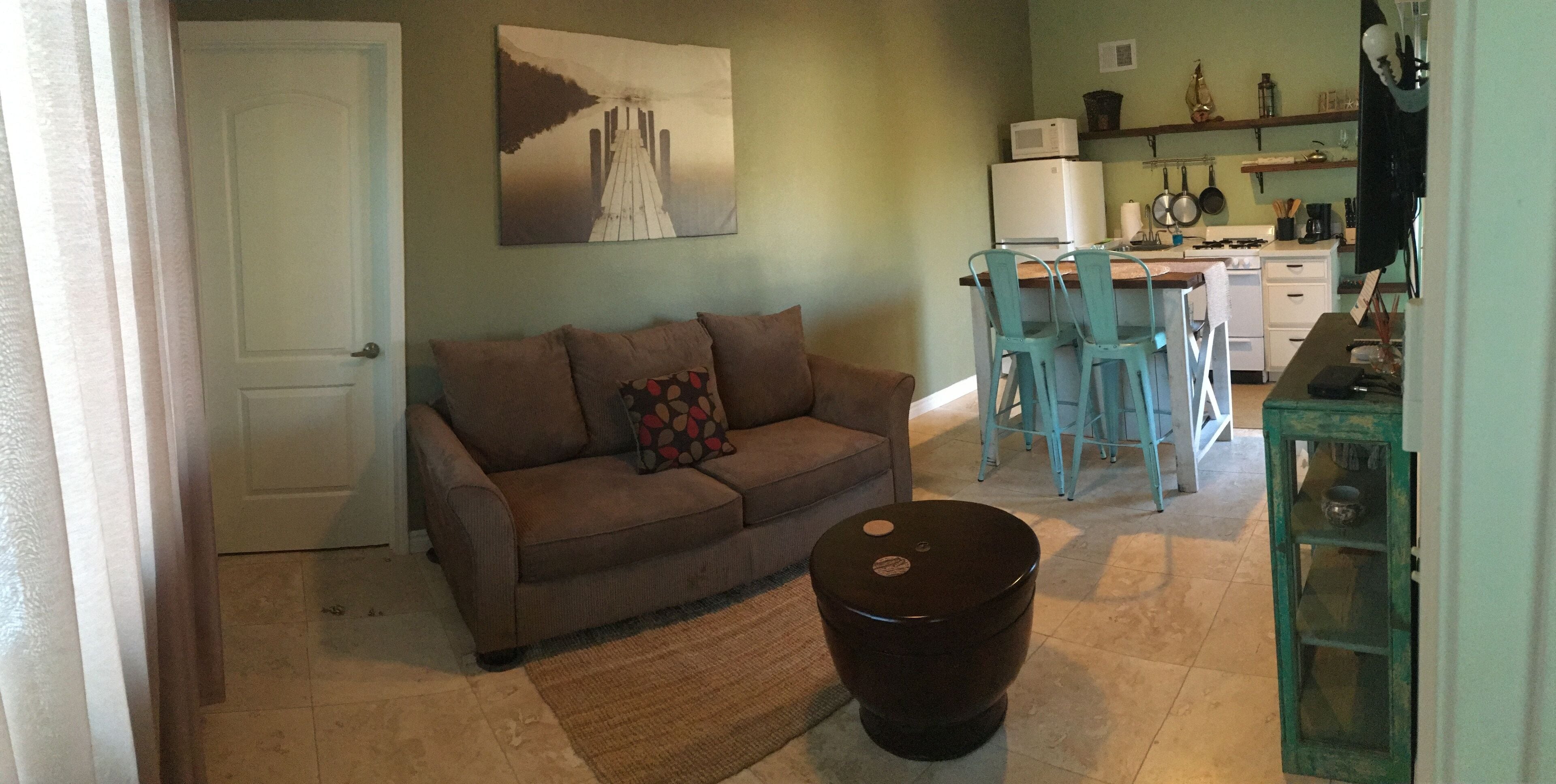 Smart TV, DVD player, music library, video library