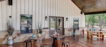 Hermoso barndominium personalizado perfecto para Aggie Gameday, eventos y escapadas!