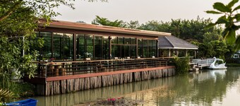 Rai Fahpratan Home and Garden