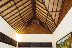 Vila, 1 kamar tidur, pemandangan kebun | 1 kamar tidur, brankas, meja kerja, dan Wi-Fi gratis