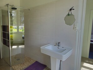 Haartrockner, Toilettenpapier