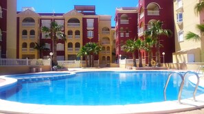 Outdoor pool - Beautiful Modern 3 bed 2 bath apartment in Puerto Marina (Los Alcázares)