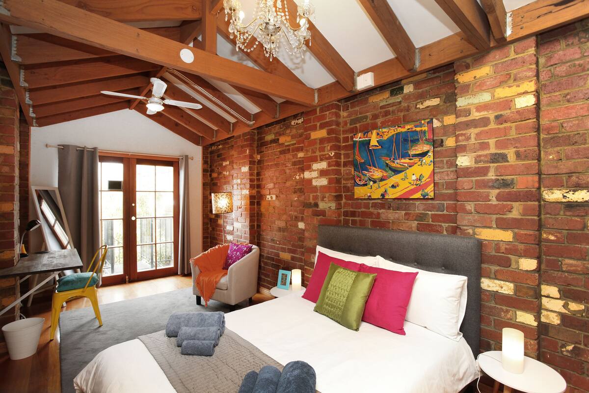 Bungalow, ensuite (The Luna BoHo) | Seprai premium, meja kerja, Wi-Fi gratis, dan didekorasi berbeda-beda