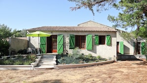 A two-story house with a tiled roof, green shutters, and a small front garden. - House / Villa - RIVEDOUX  PLAGE (Rivedoux-Plage)