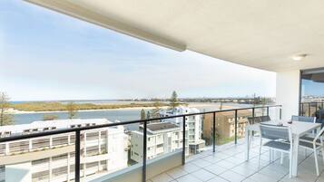 2 Bedroom Deluxe Ocean View | Beach/ocean view