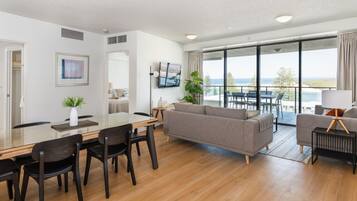 40-Zoll-Flachbildfernseher mit Premium-TV-Sendern, Fernseher, Netflix