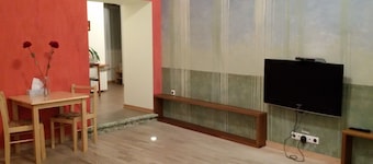 Modern 1-room apartment near Golden Gates