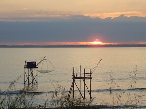 Beach nearby - Comfortable house for 2 people, 40 m from the beach, room with SEA VIEW (Saint-Michel-Chef-Chef)