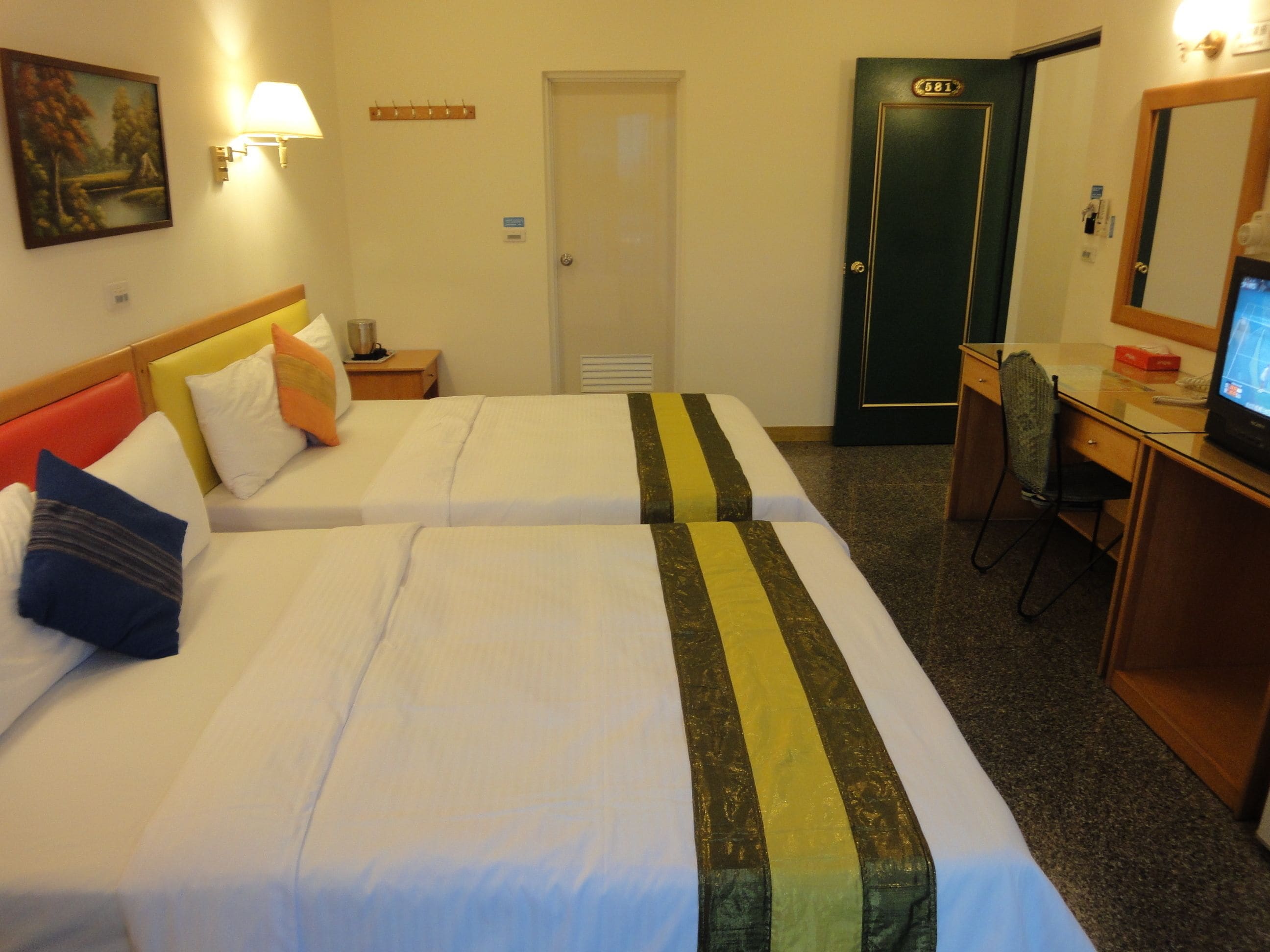 deluxe quadruple room | desk, blackout curtains, rollaway beds, free wifi